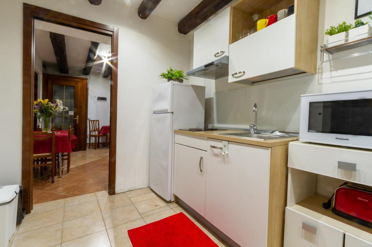 Art Dreams Apartment Teatro Italia ヴェネツィア エクステリア 写真